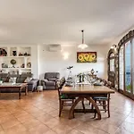 Villa Caruso