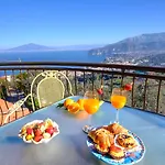 Villa Caruso